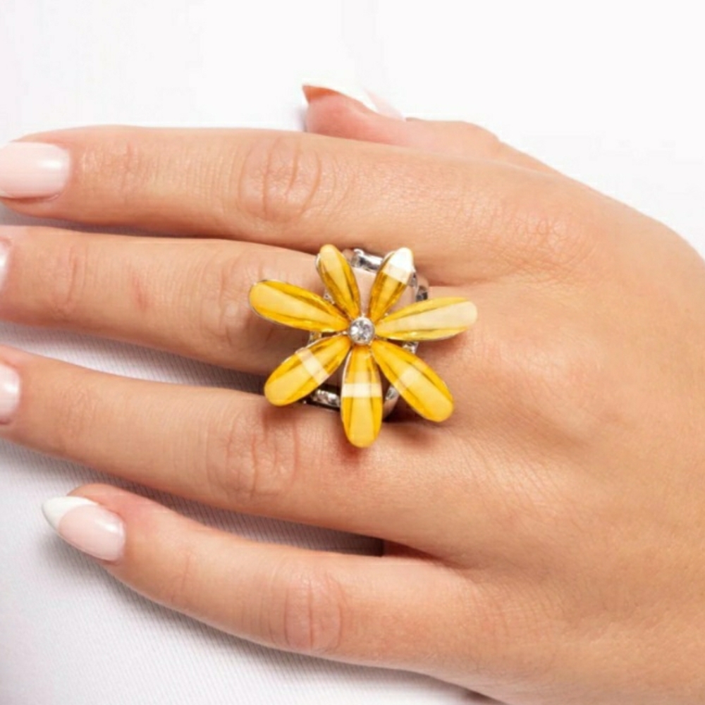 A Classy Chic Boutique Yellow Floral Ring